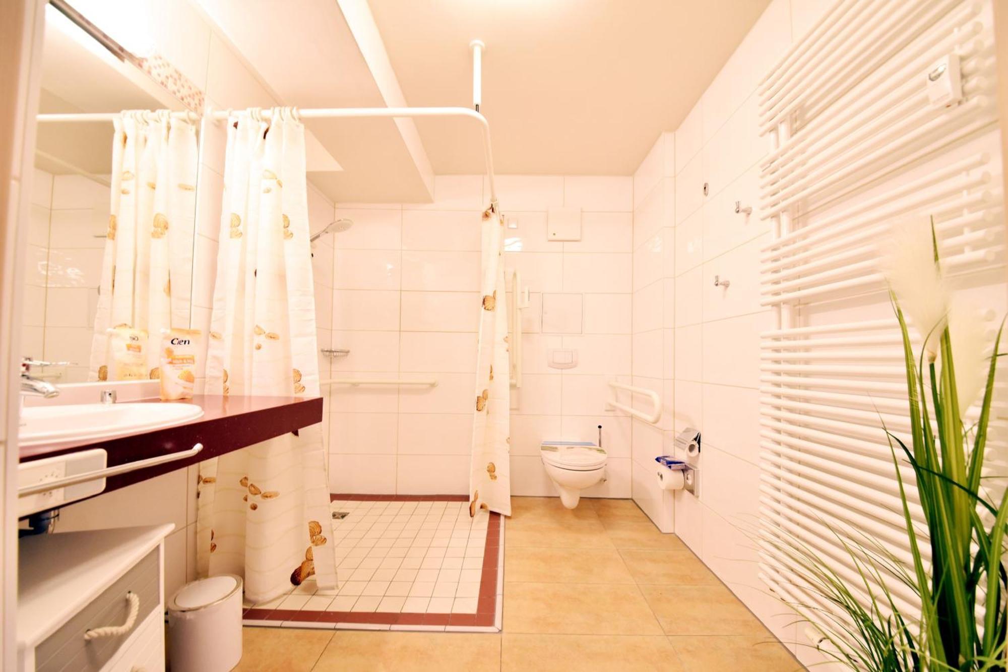 Ferienwohnung Traumduene Im Ostseebad 바베 외부 사진